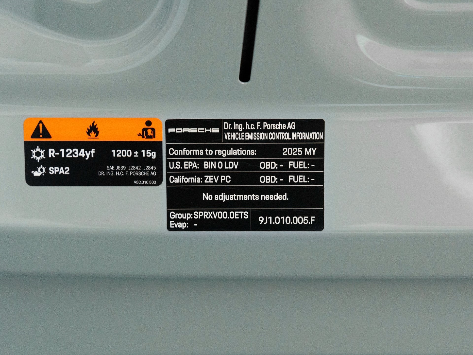 2025 Porsche Taycan Taycan