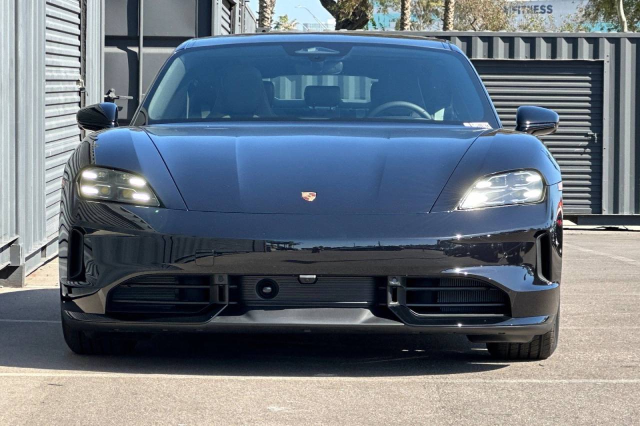2026 Porsche Taycan Taycan 4 Black Edition
