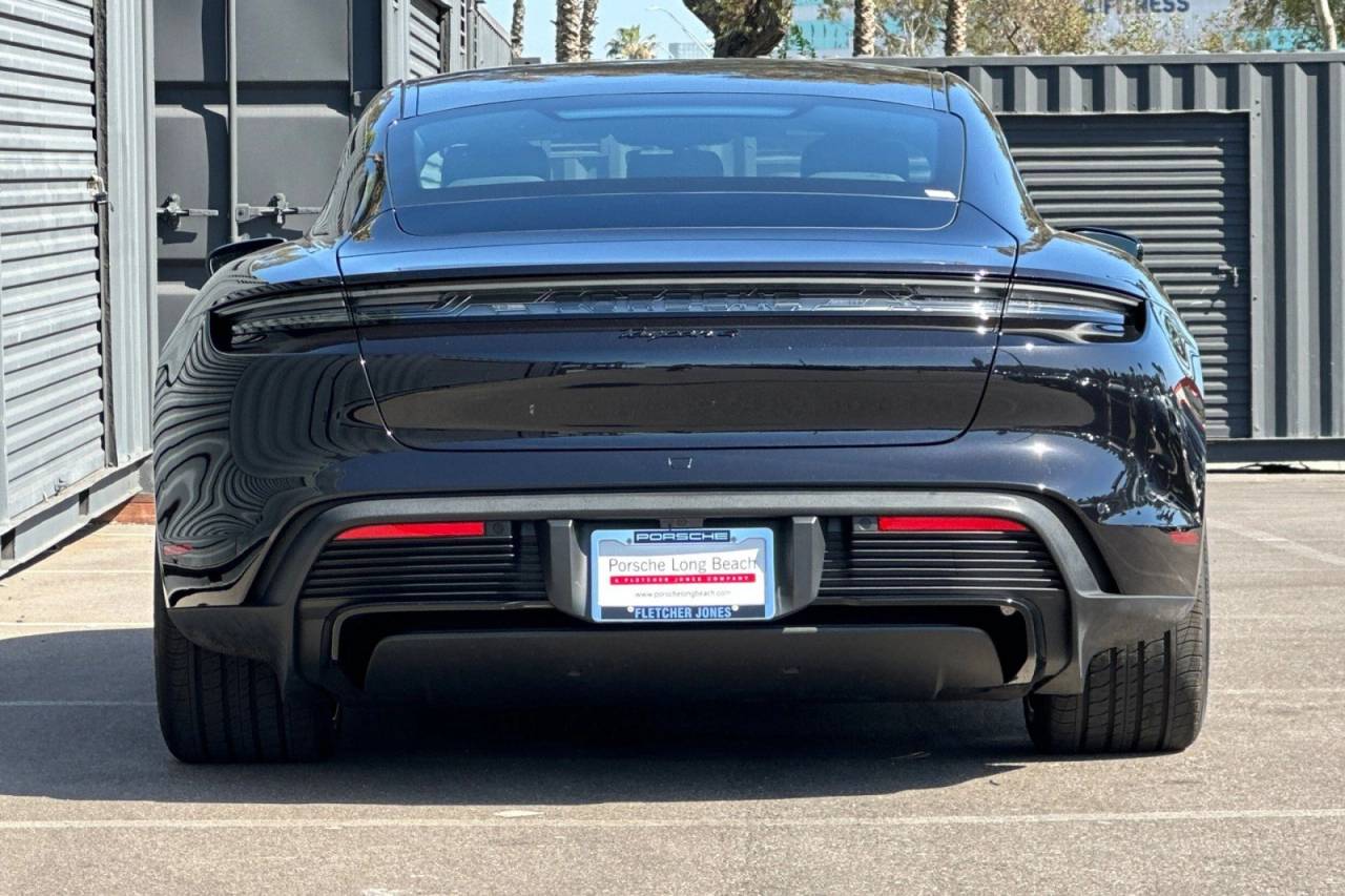 2026 Porsche Taycan Taycan 4 Black Edition