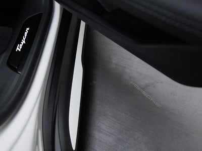 2026 Porsche Taycan Taycan Black Edition