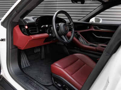2023 Porsche Taycan Taycan (MY23)