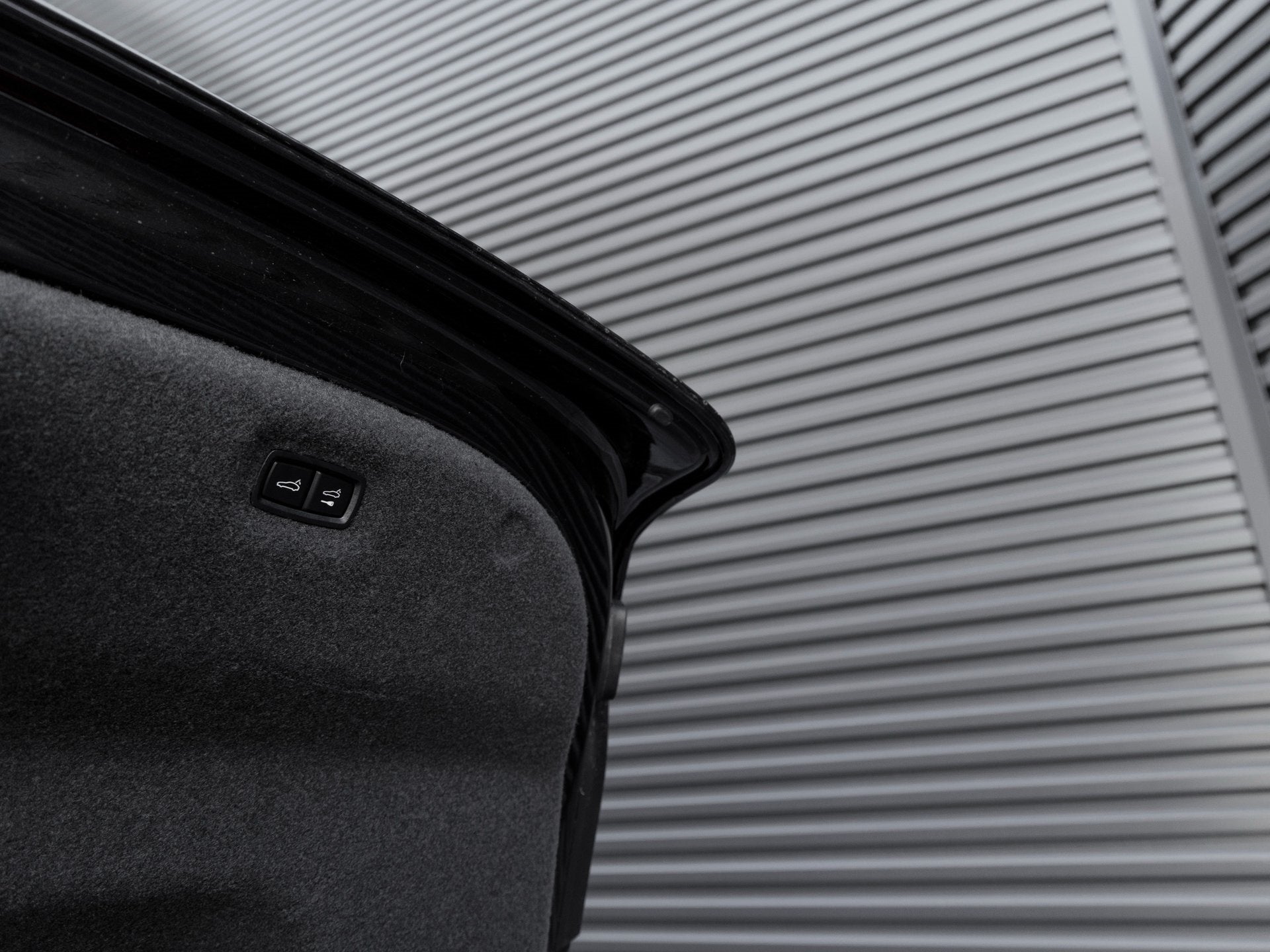 2025 Porsche Taycan Taycan