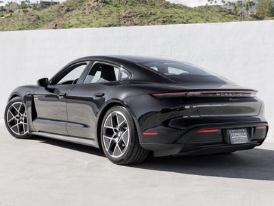 2025 Porsche Taycan Taycan