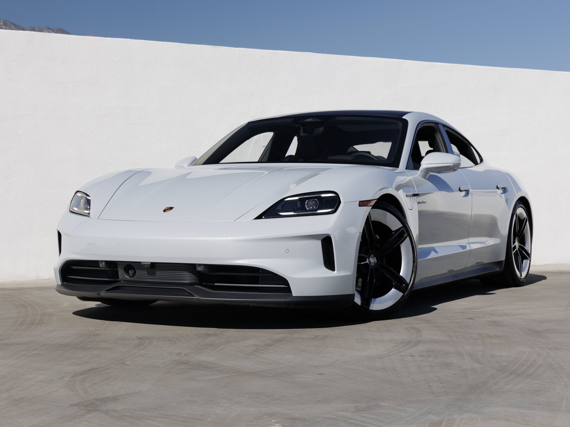 2026 Porsche Taycan