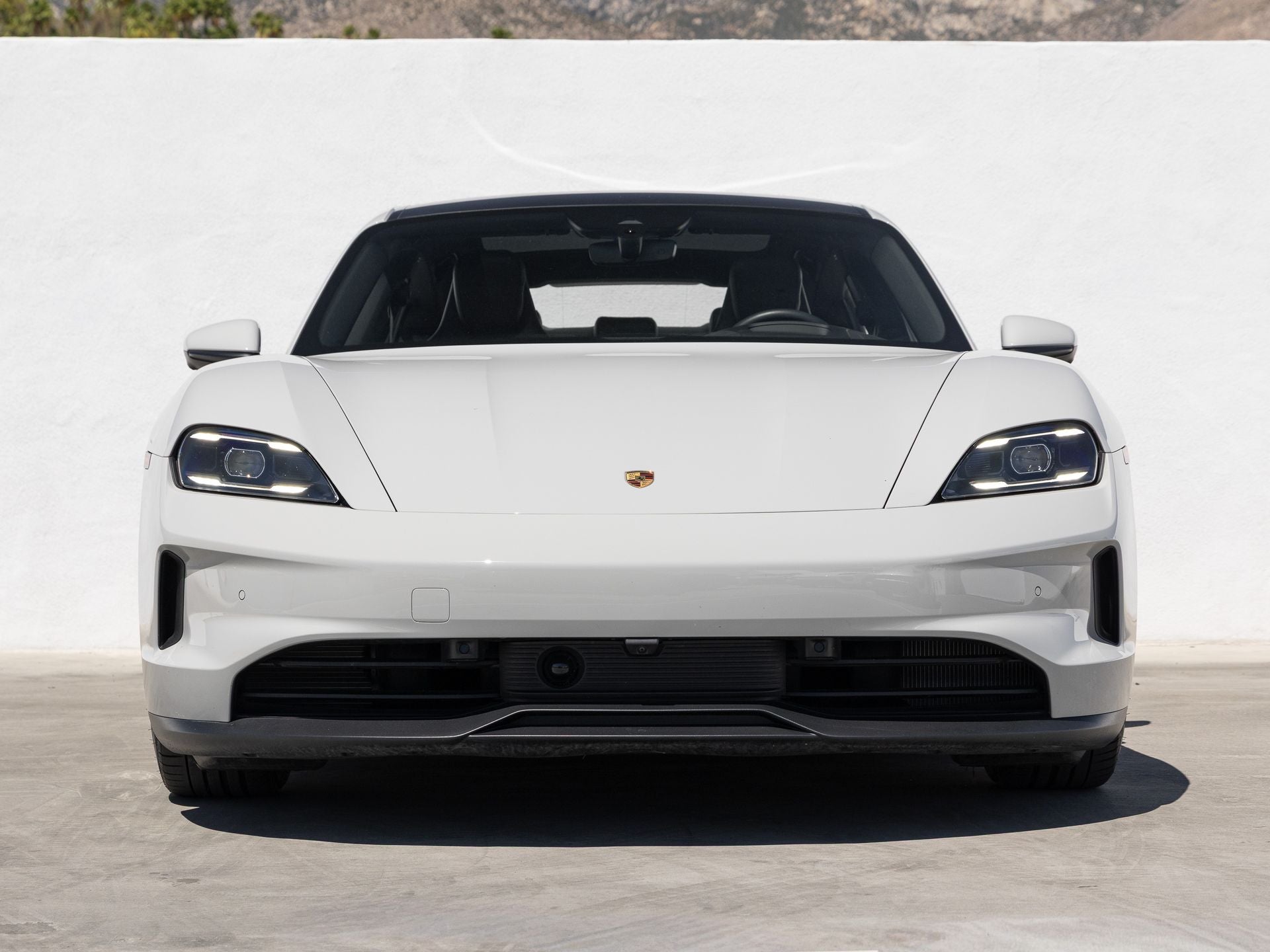2025 Porsche Taycan 4