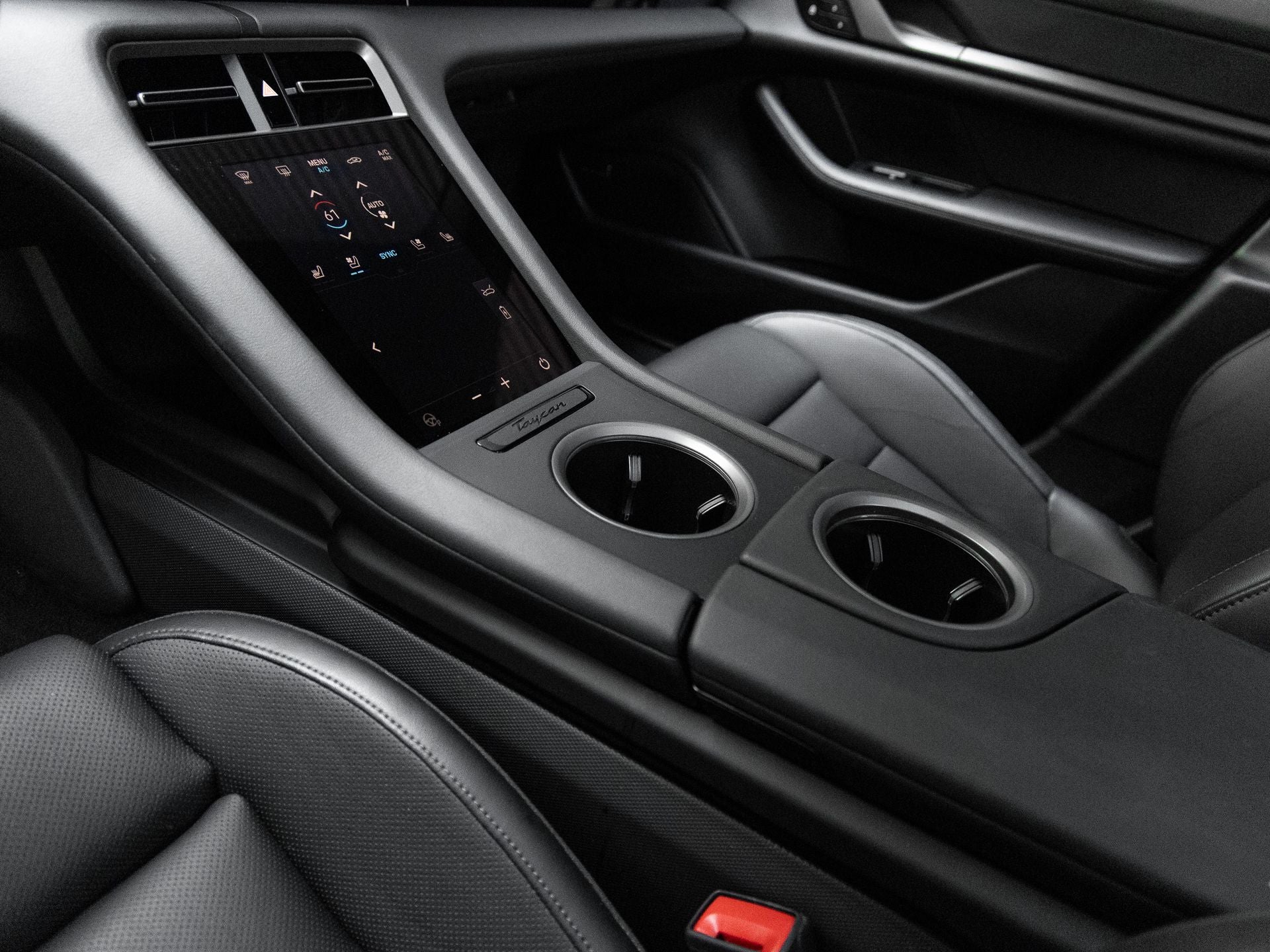 2025 Porsche Taycan 4