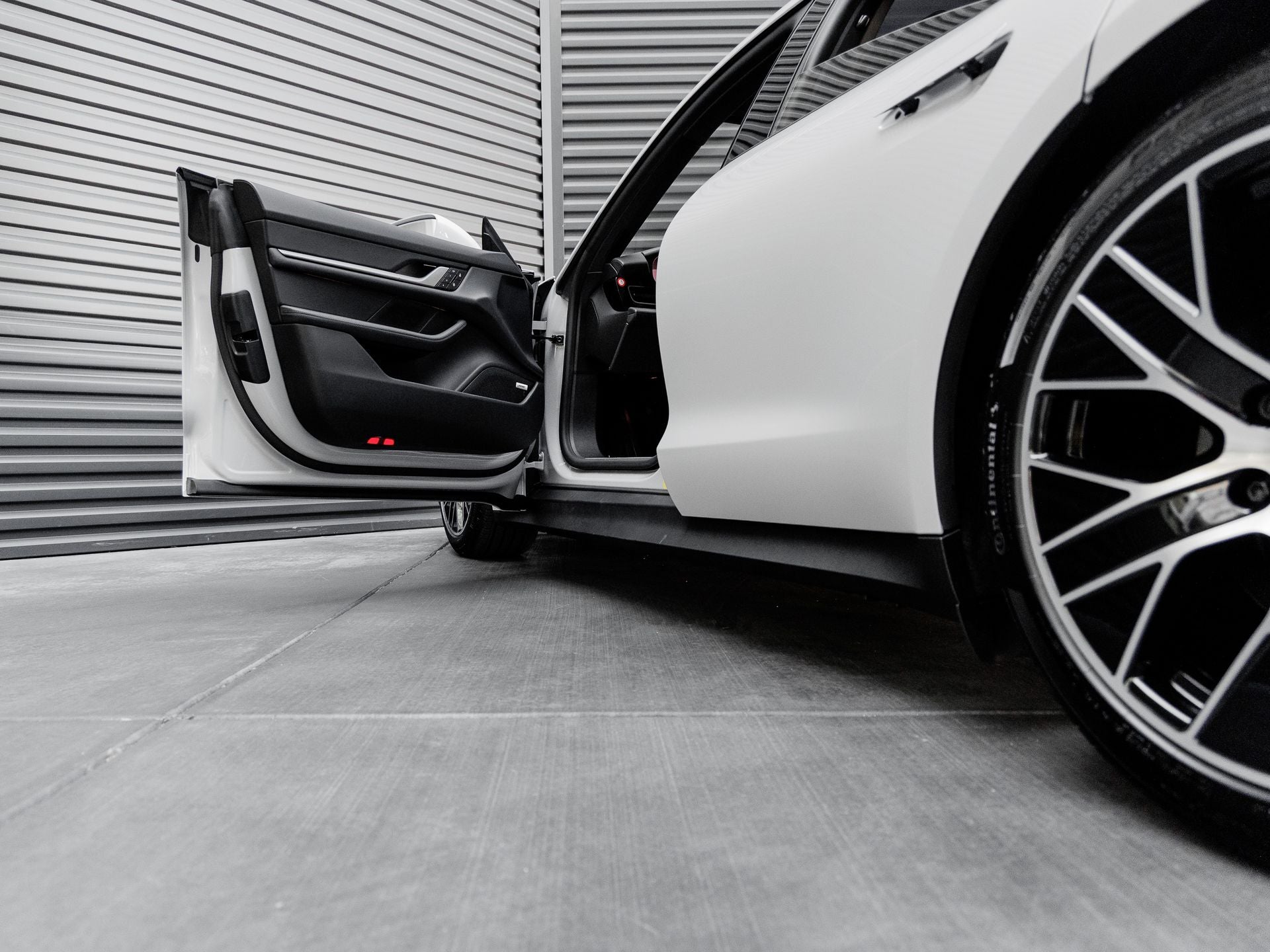 2026 Porsche Taycan Taycan 4