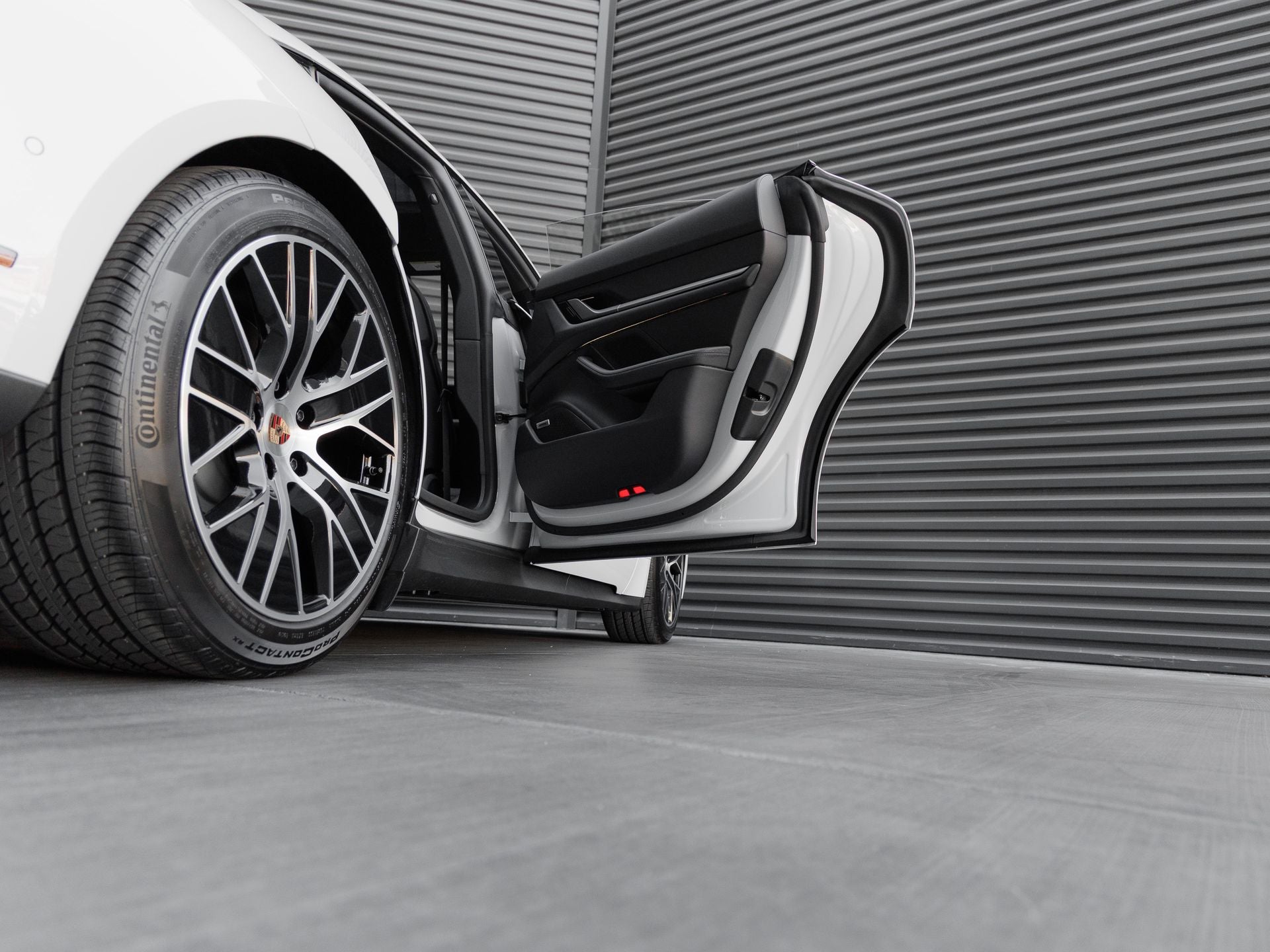 2026 Porsche Taycan Taycan 4