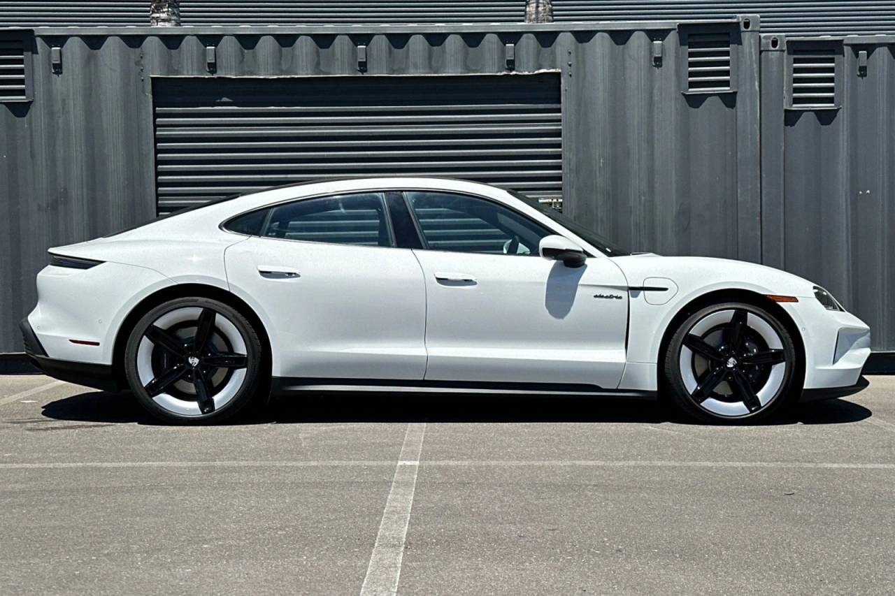 2026 Porsche Taycan Taycan 4