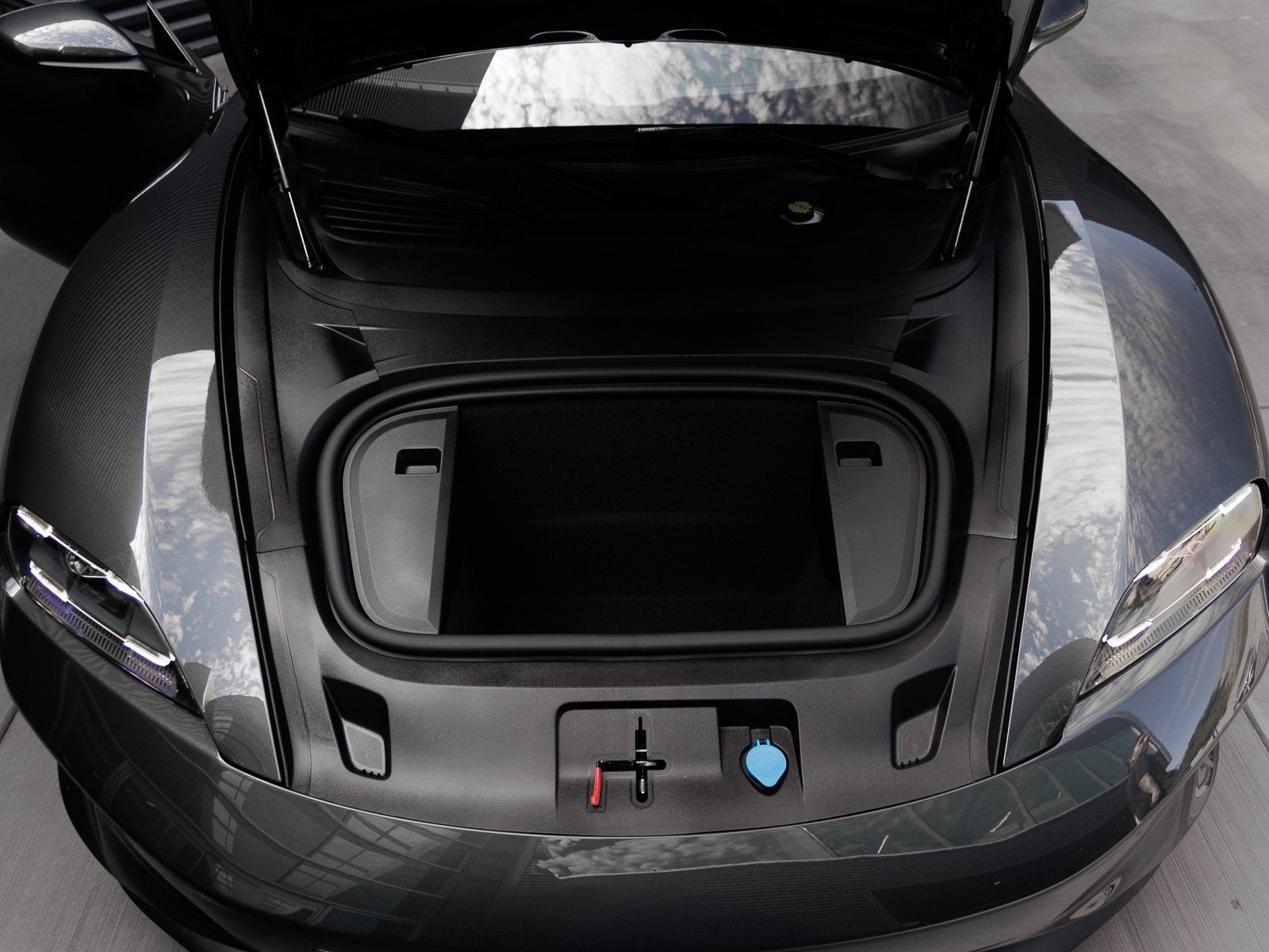 2025 Porsche Taycan Taycan