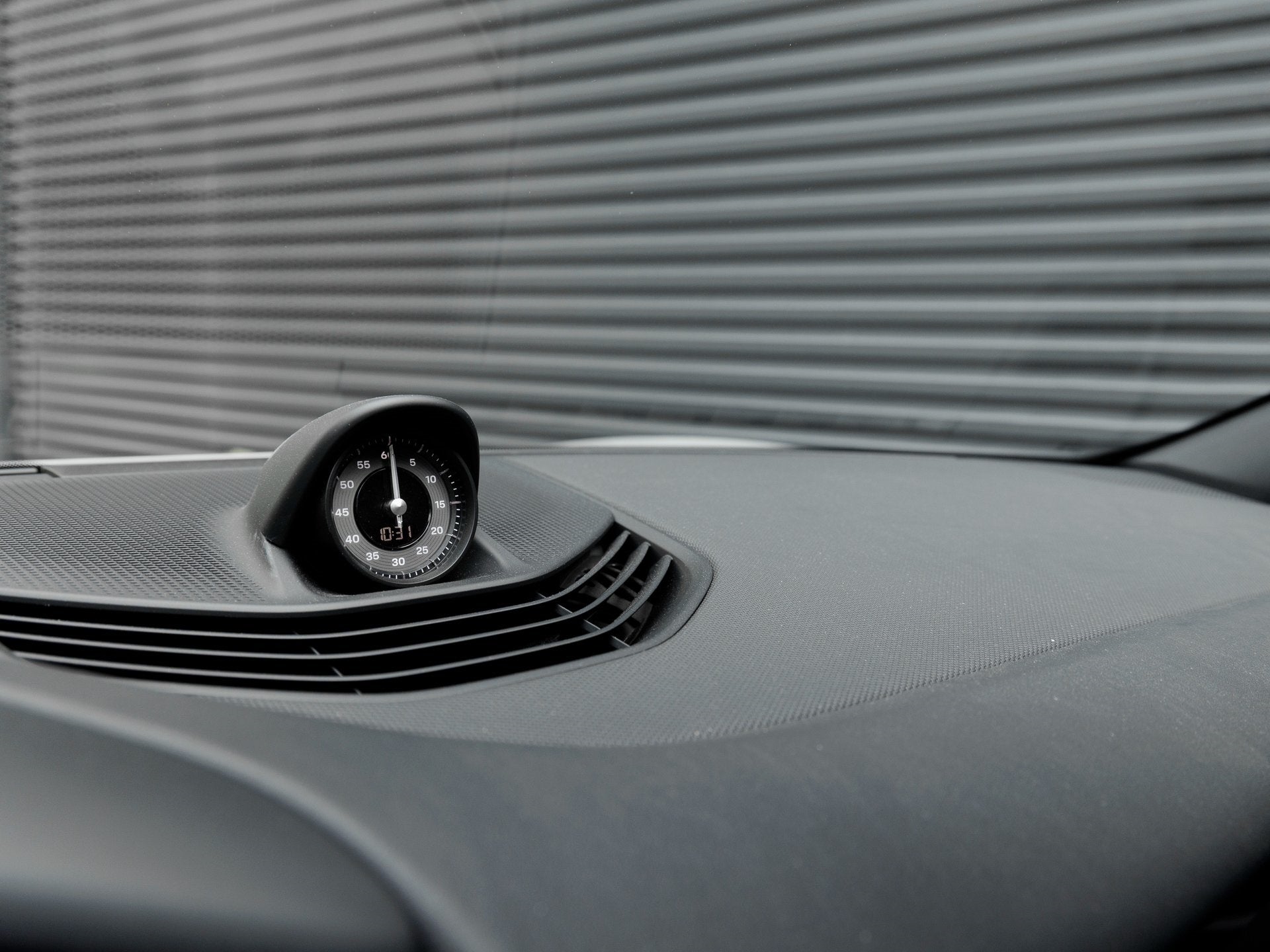 2025 Porsche Taycan Taycan