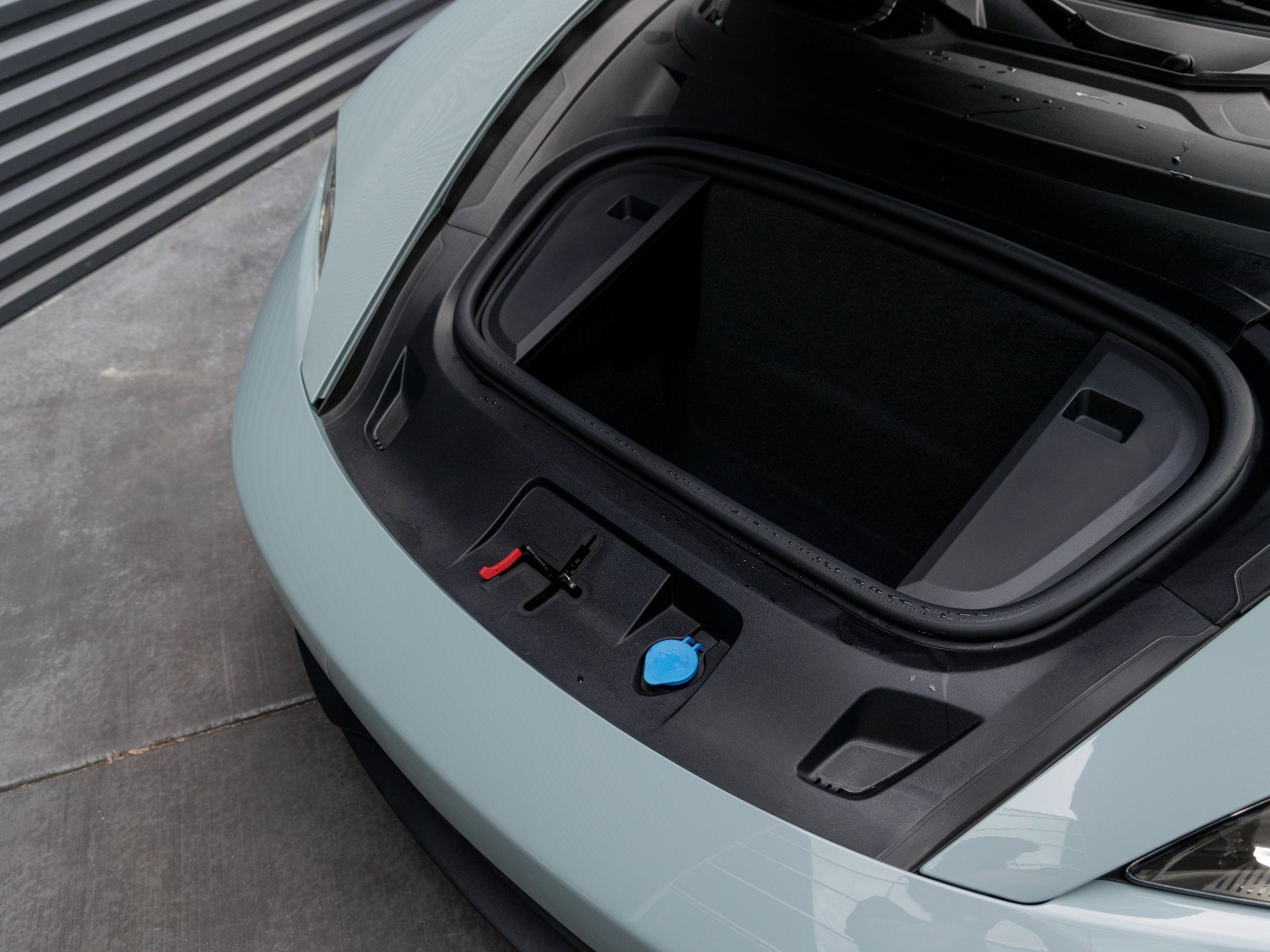 2025 Porsche Taycan Taycan