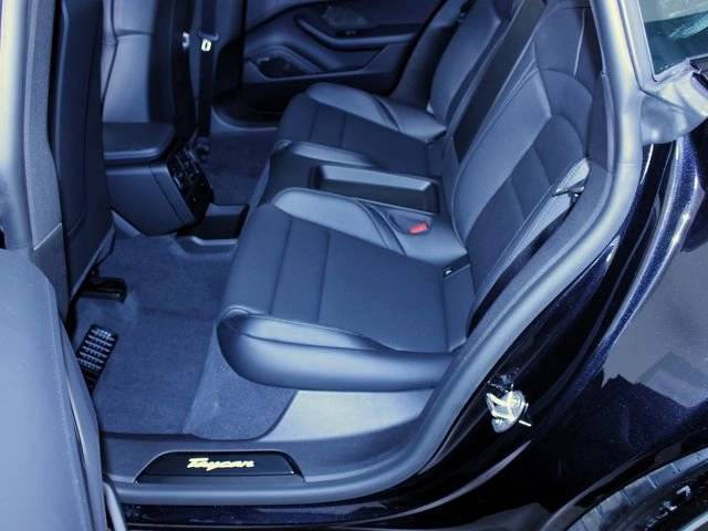 2026 Porsche Taycan Taycan 4 Black Edition