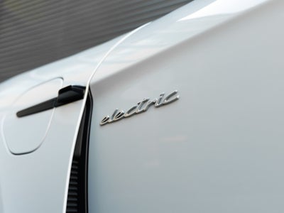 2026 Porsche Taycan Taycan 4