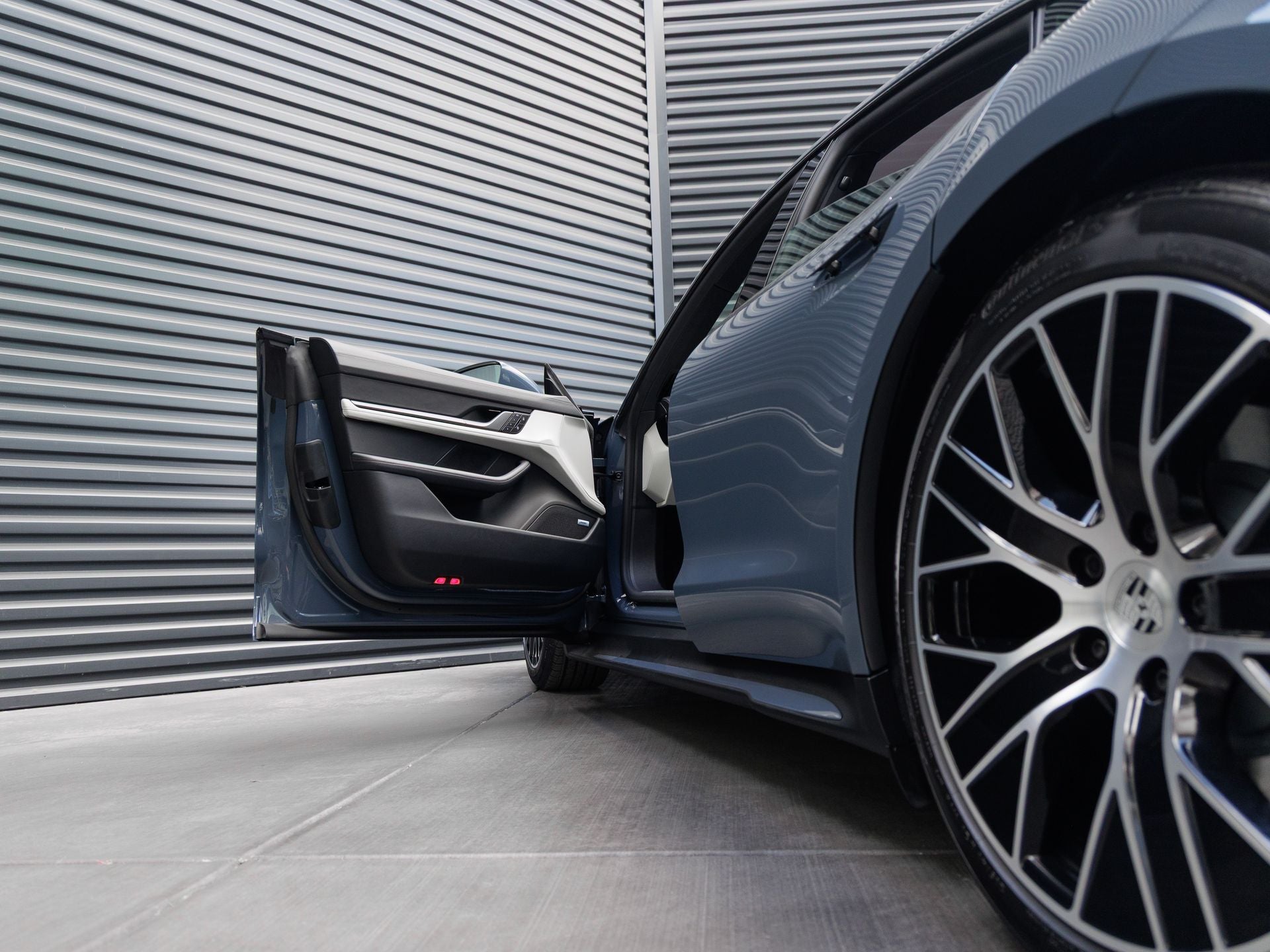 2026 Porsche Taycan Taycan 4