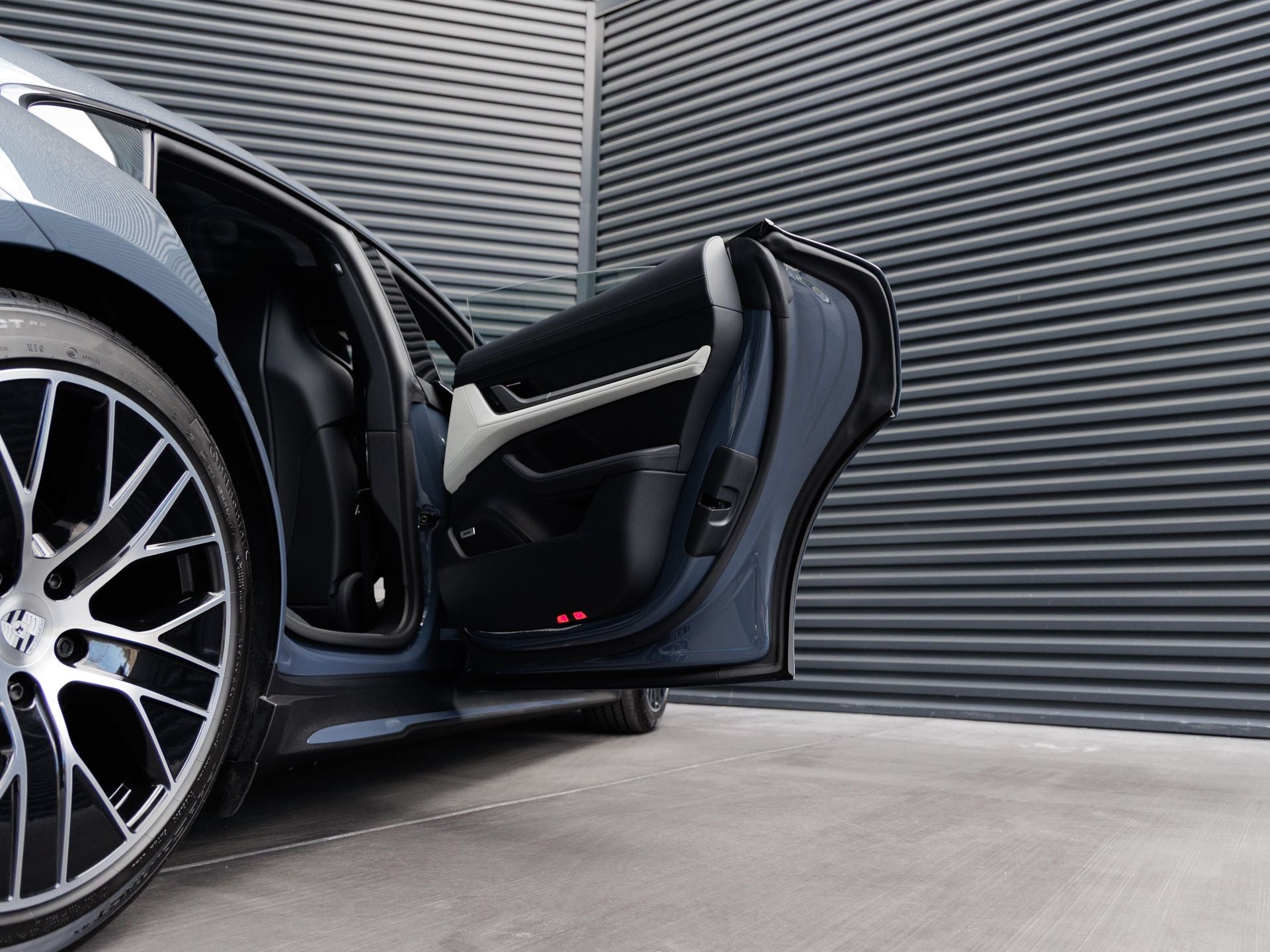 2026 Porsche Taycan Taycan 4