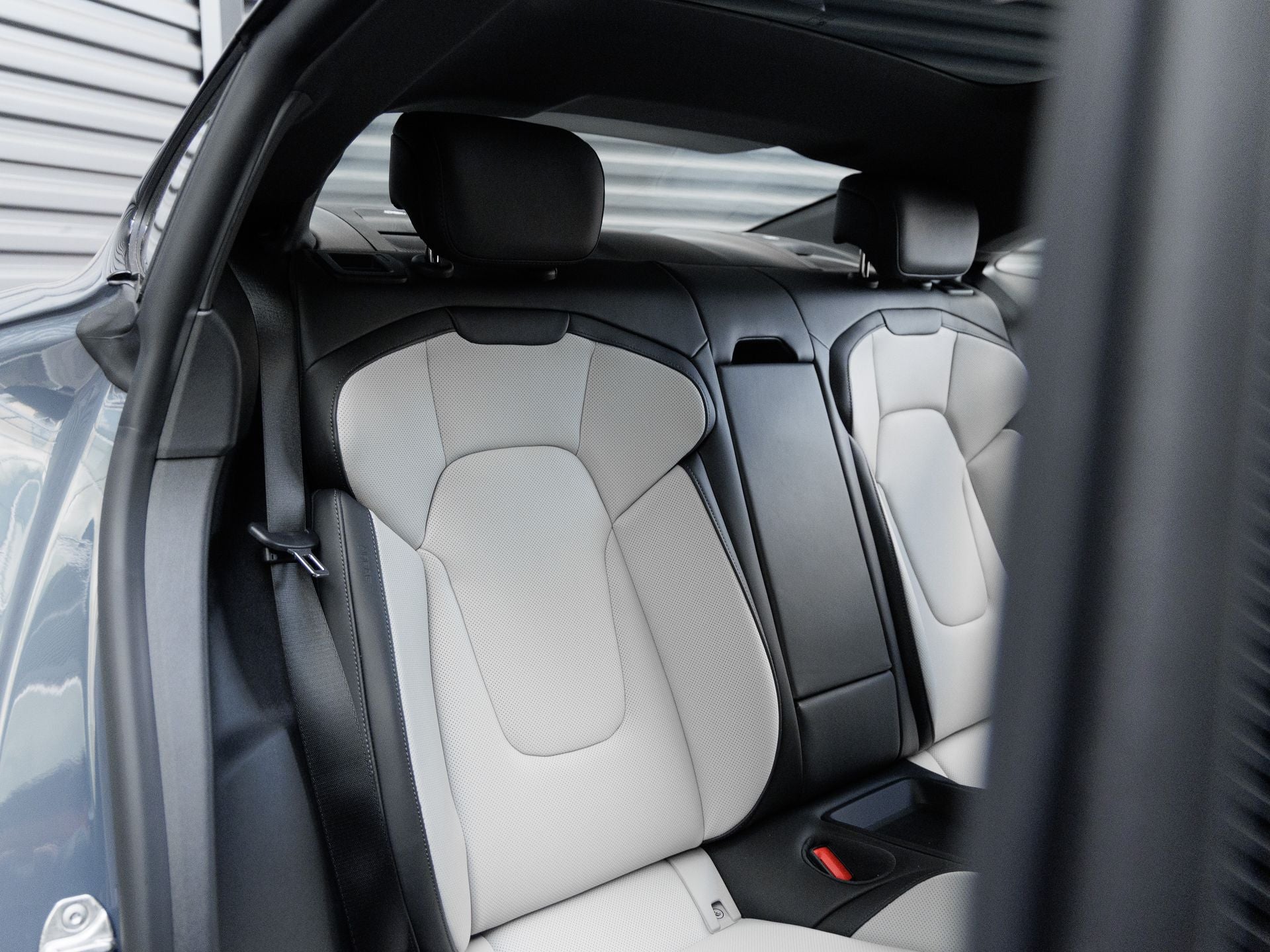 2026 Porsche Taycan Taycan 4