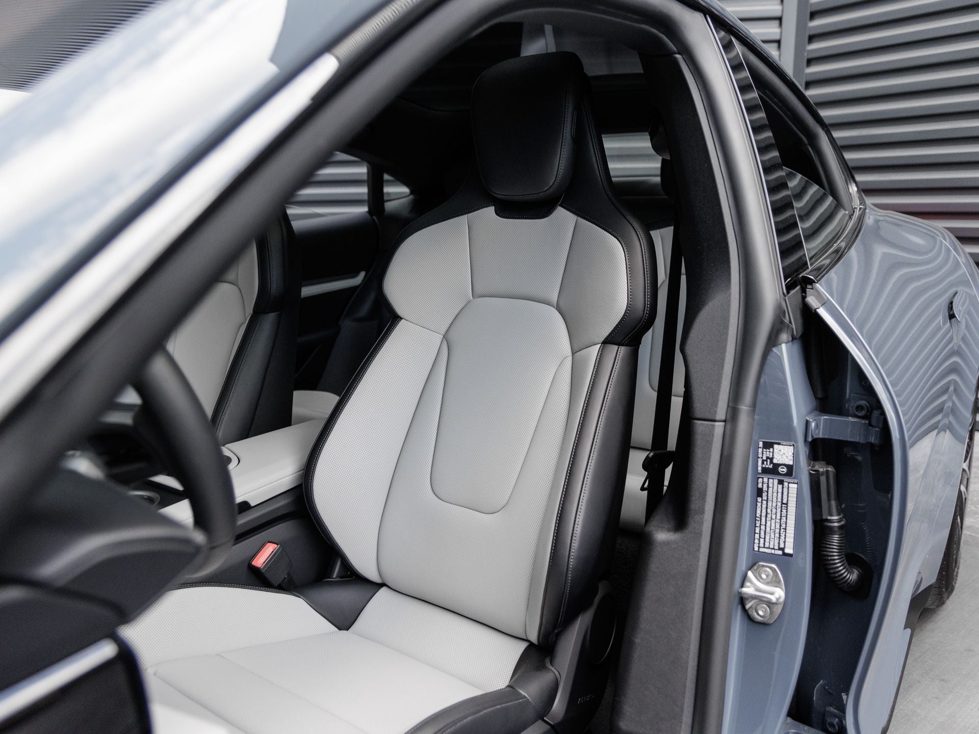 2026 Porsche Taycan Taycan 4