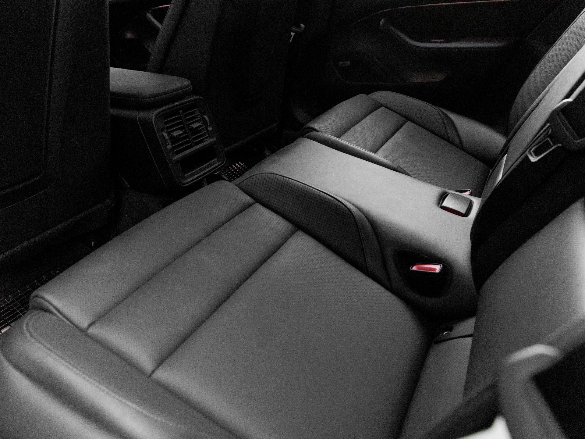 2023 Porsche Taycan Taycan (MY23)