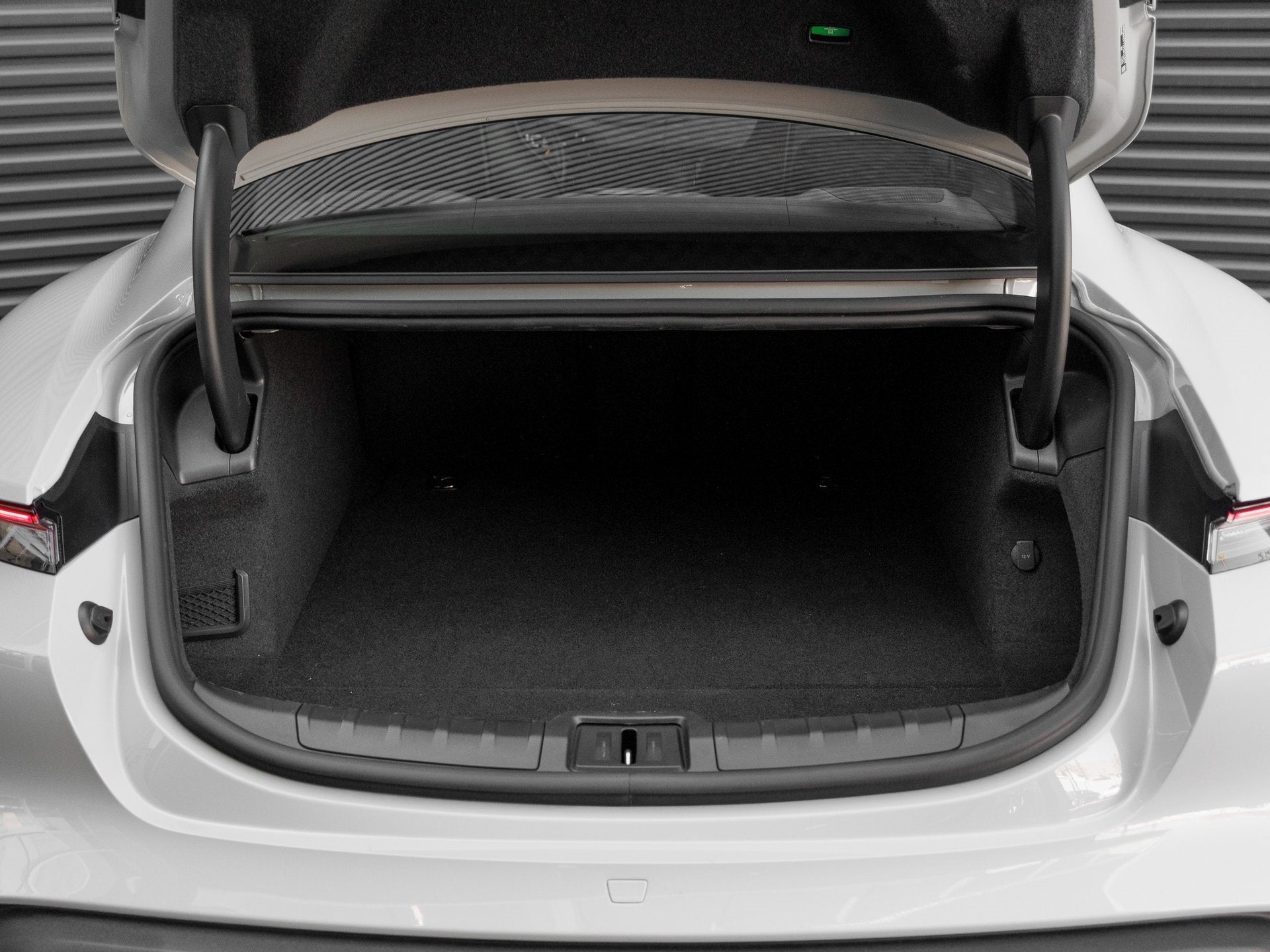 2023 Porsche Taycan Taycan (MY23)