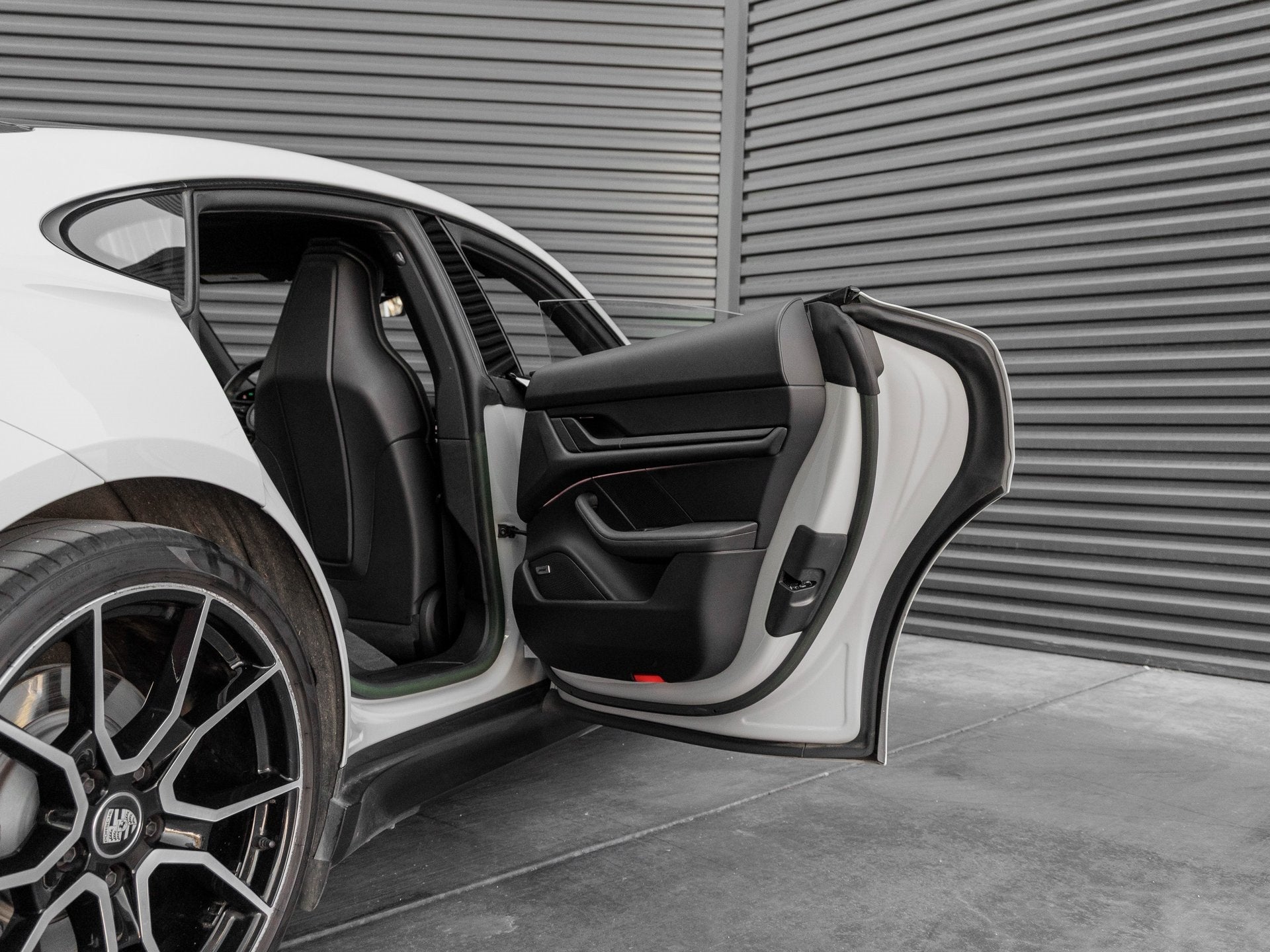 2023 Porsche Taycan Taycan (MY23)