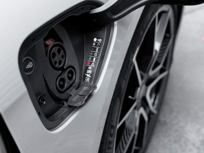 2023 Porsche Taycan Taycan (MY23)