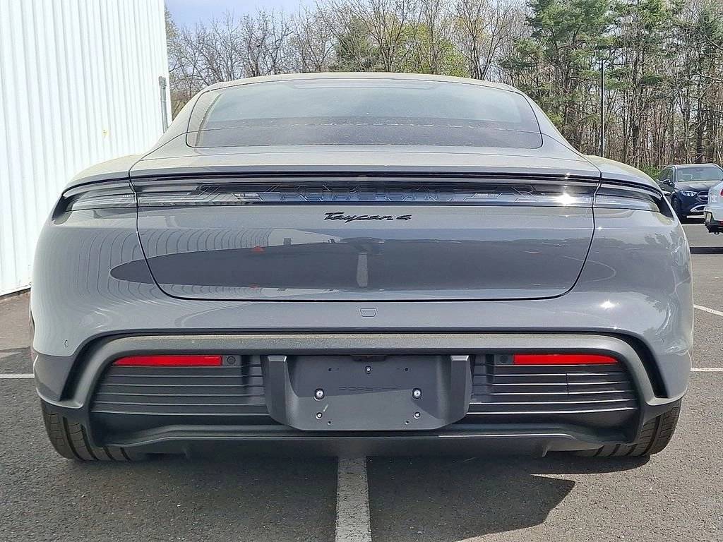 2025 Porsche Taycan Taycan 4