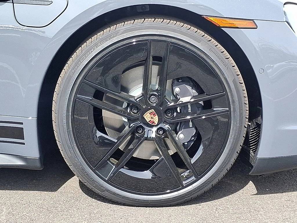 2025 Porsche Taycan Taycan 4