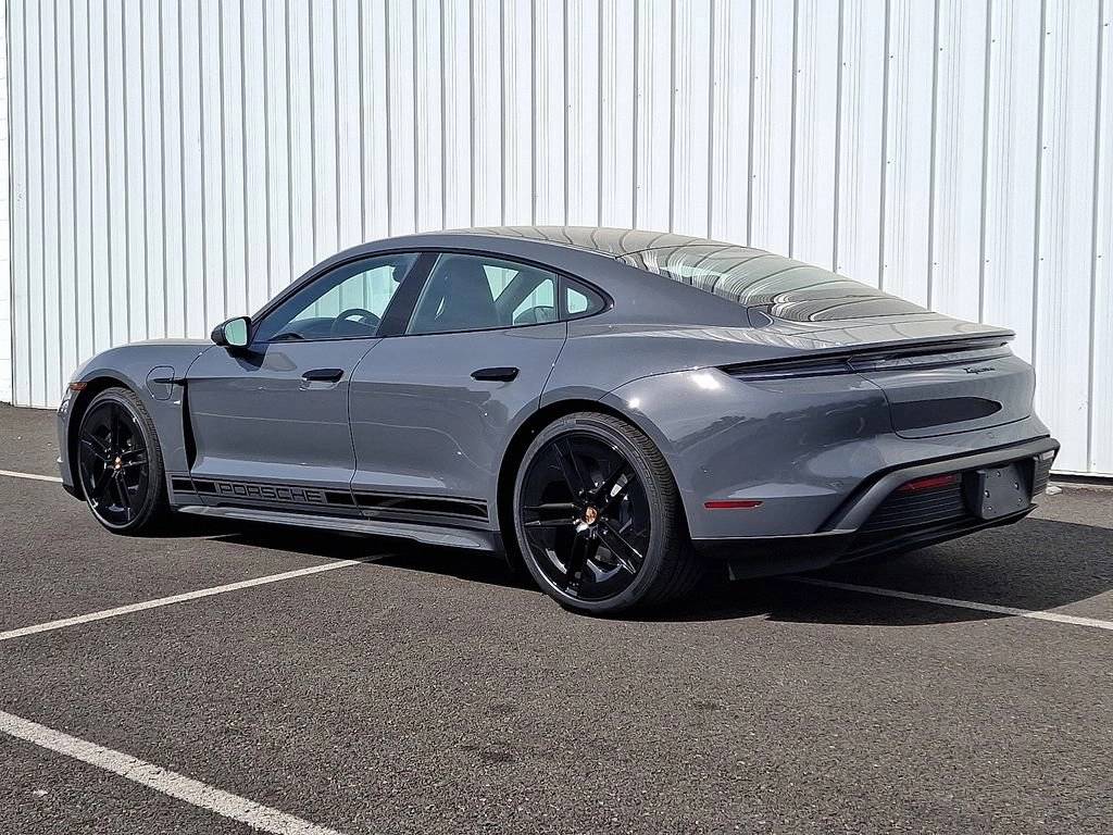 2025 Porsche Taycan Taycan 4