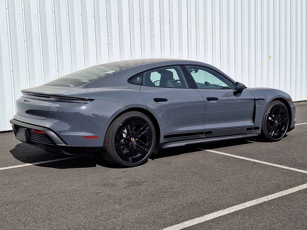 2025 Porsche Taycan Taycan 4
