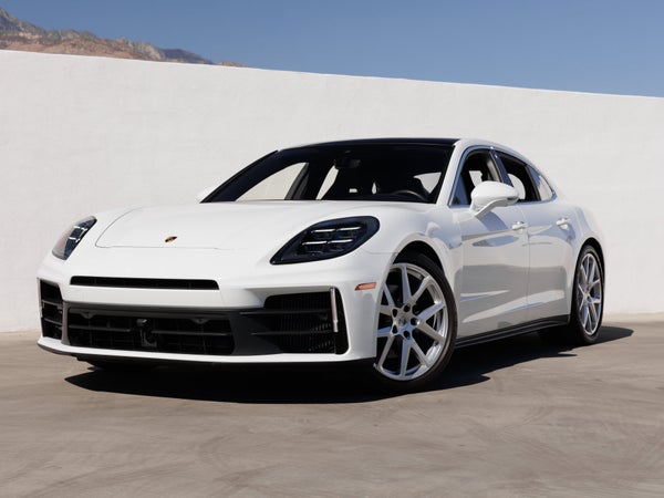 2025 Porsche Panamera