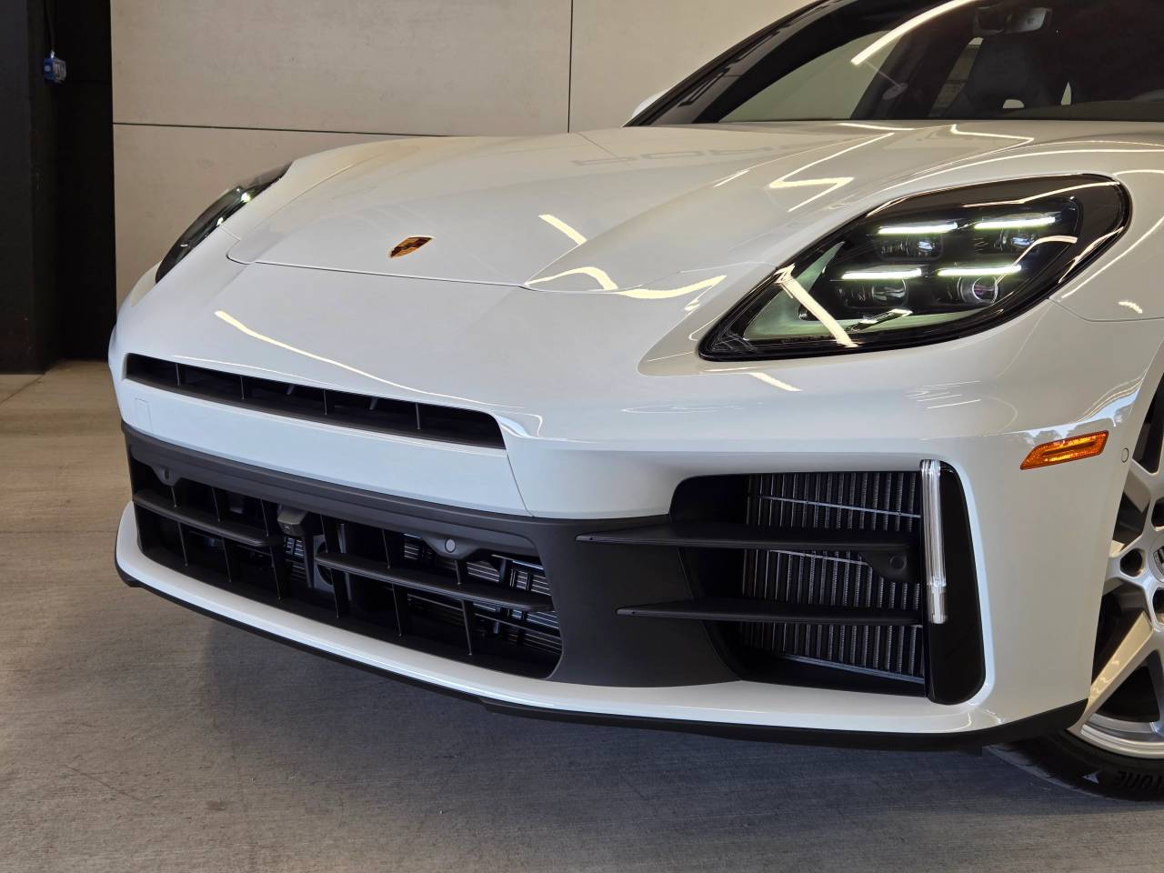 2025 Porsche Panamera Panamera