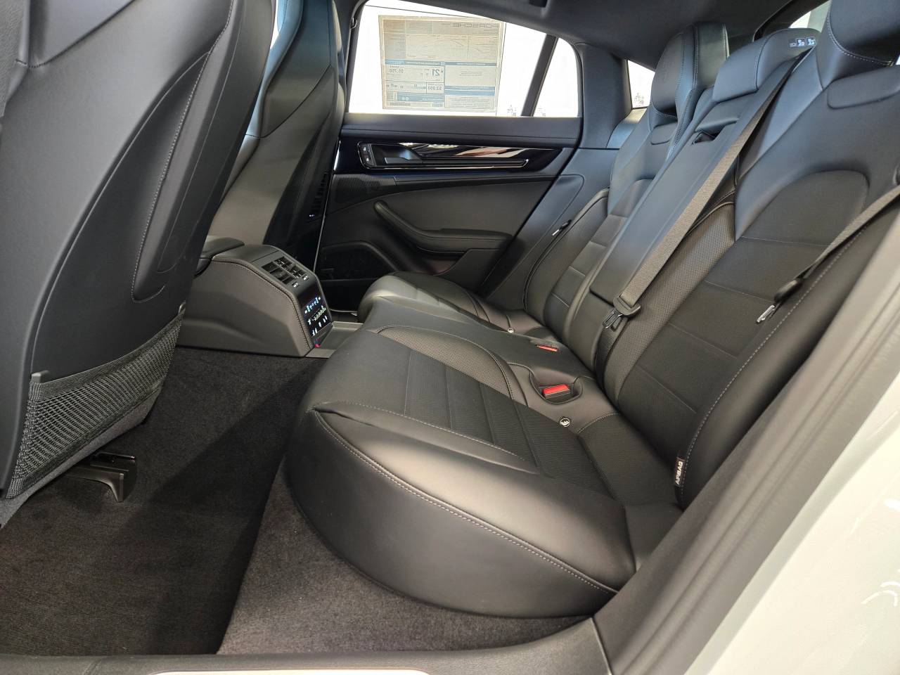 2025 Porsche Panamera Panamera