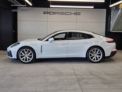2025 Porsche Panamera Panamera