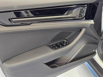 2025 Porsche Panamera Panamera