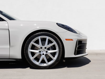 2026 Porsche Panamera Panamera