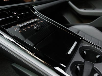 2024 Porsche Panamera Panamera 4 (MY24)