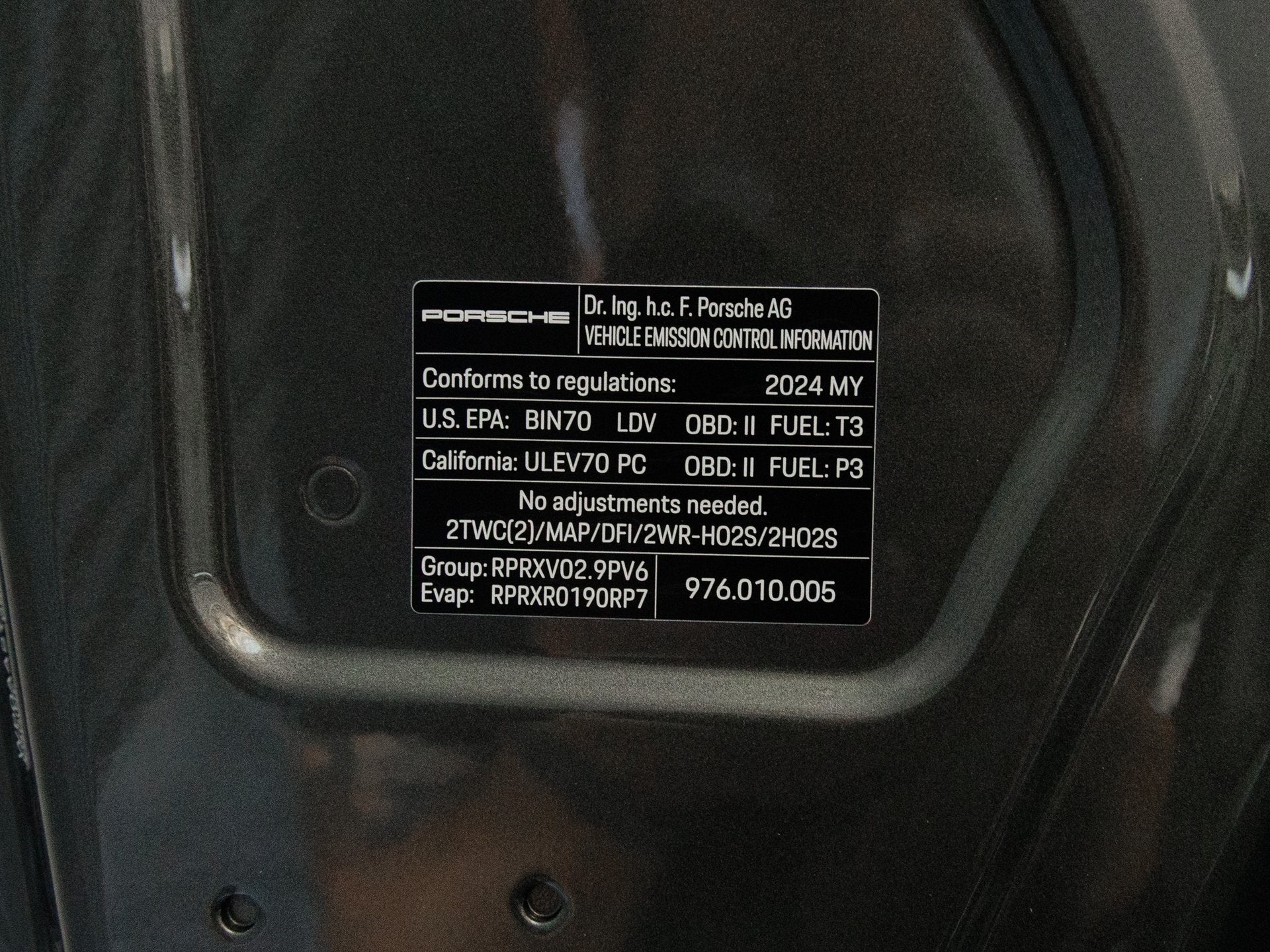 2024 Porsche Panamera Panamera 4 (MY24)