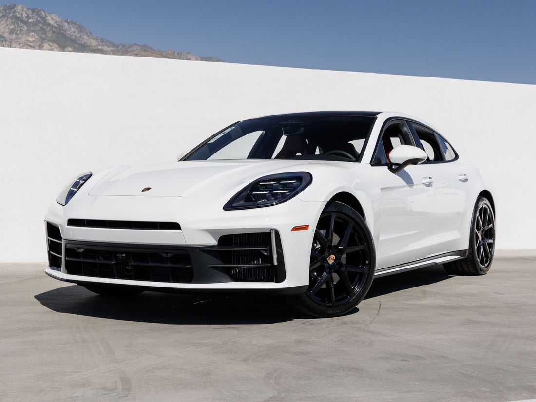 2026 Porsche Panamera