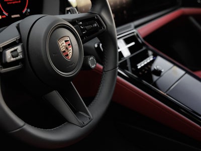 2026 Porsche Panamera Base