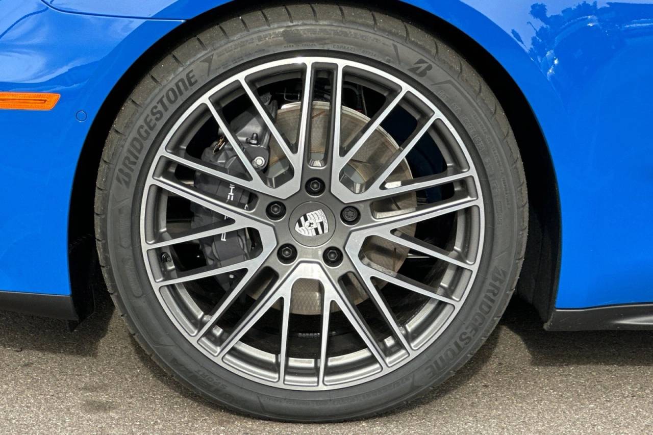 2026 Porsche Panamera Panamera 4