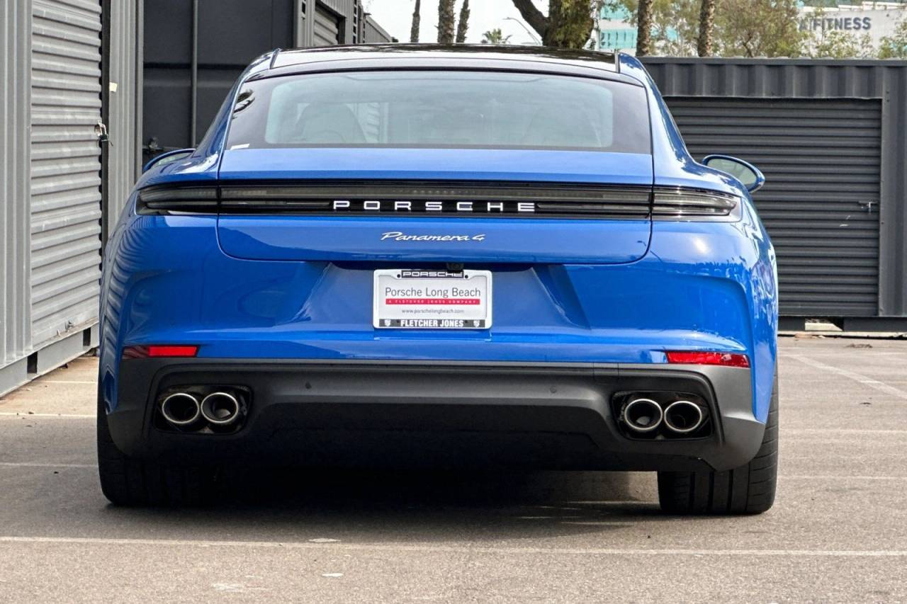 2026 Porsche Panamera Panamera 4