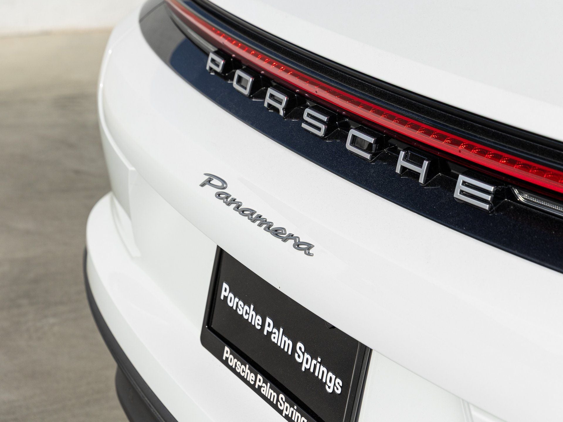2025 Porsche Panamera Panamera