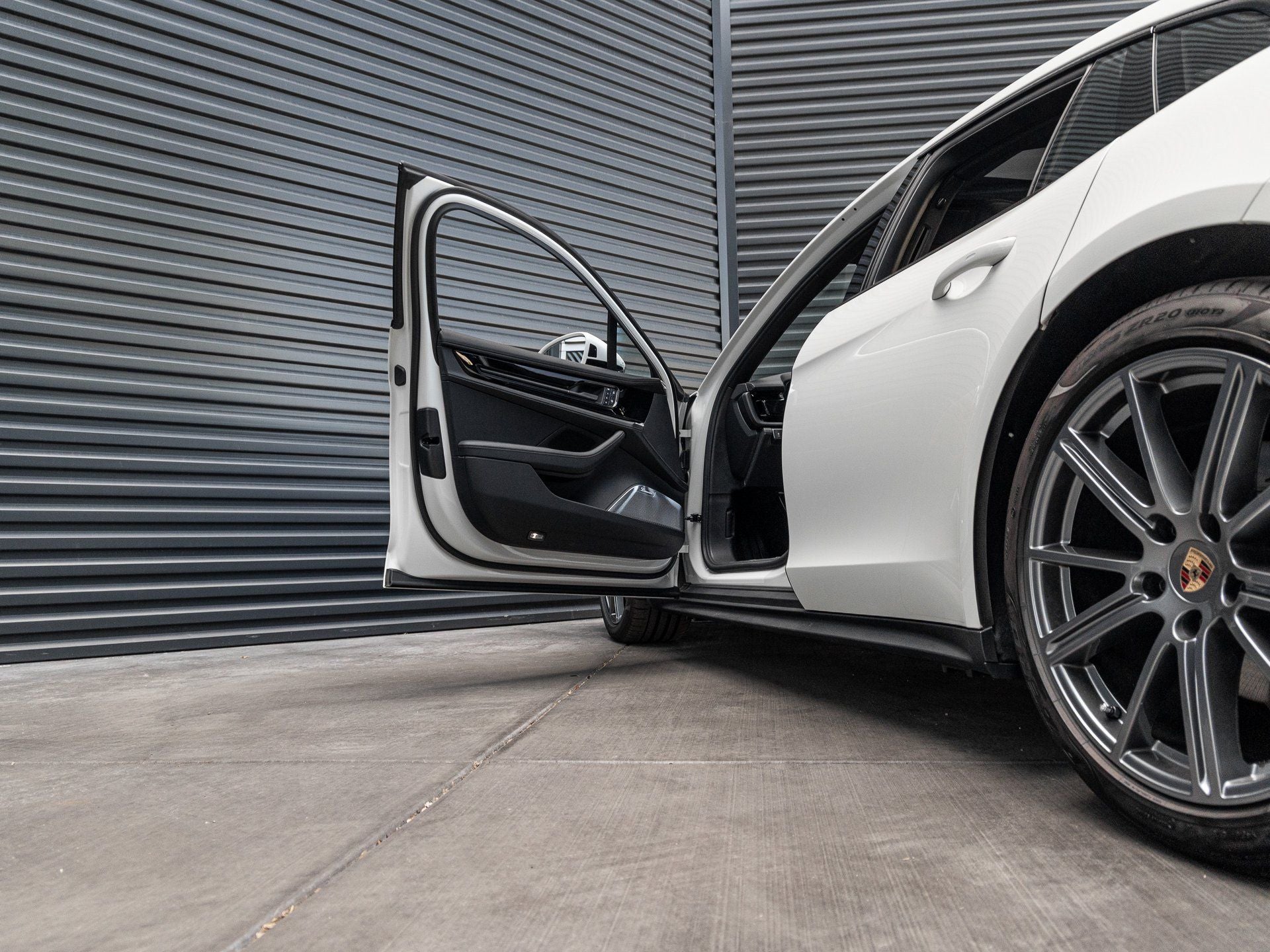 2025 Porsche Panamera Panamera