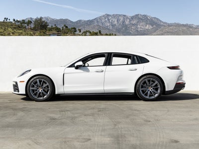 2025 Porsche Panamera Panamera
