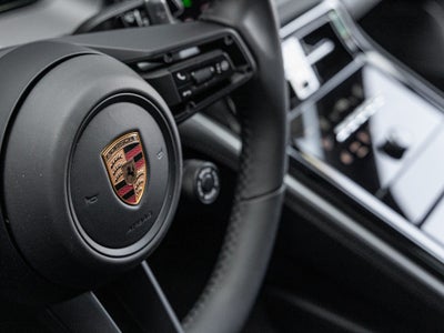 2025 Porsche Panamera Panamera