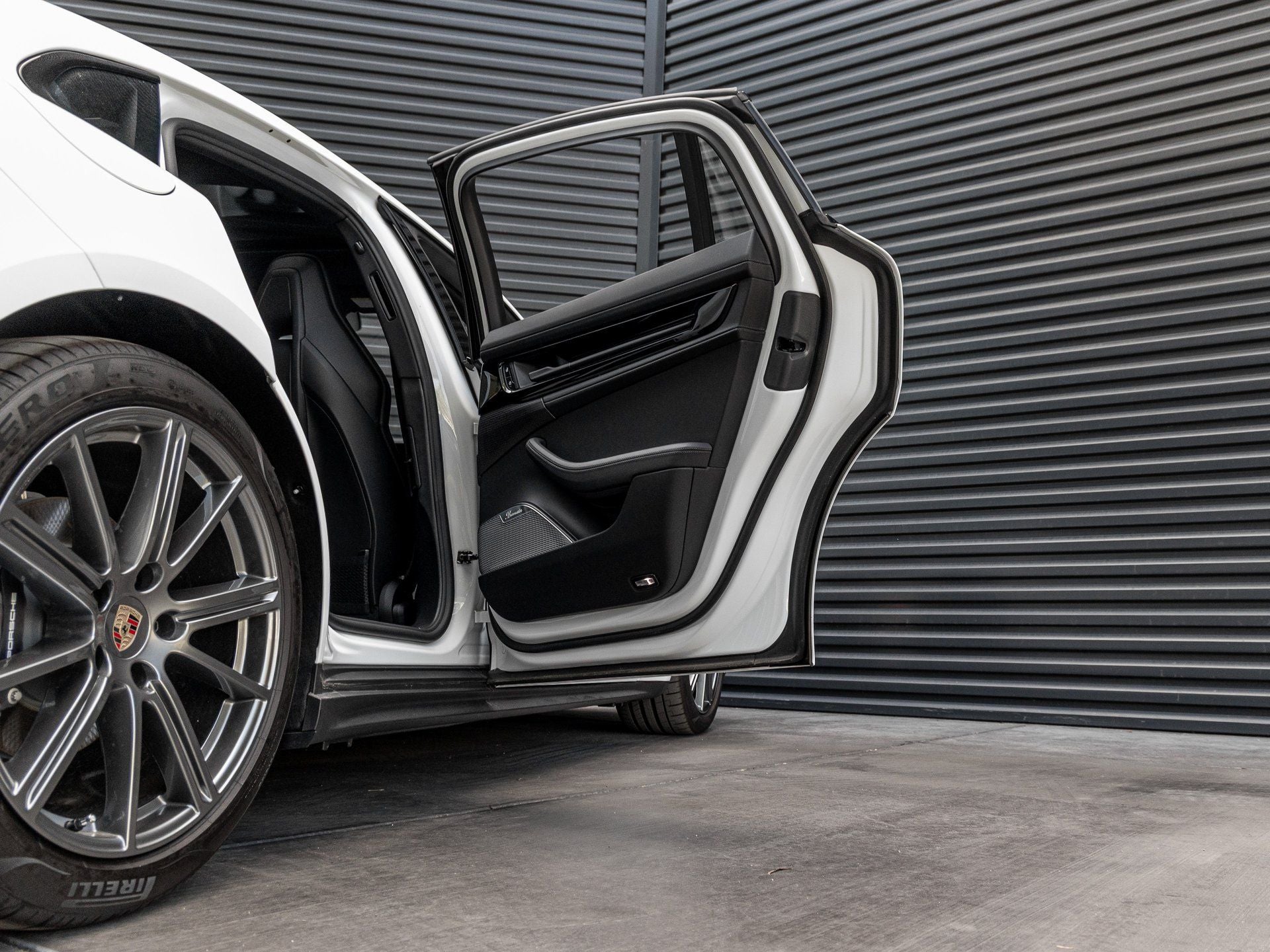 2025 Porsche Panamera Panamera