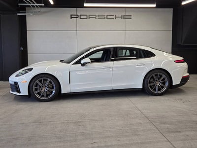 2025 Porsche Panamera Panamera