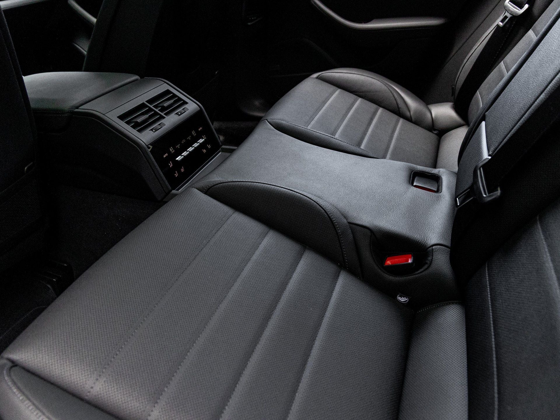 2025 Porsche Panamera Panamera