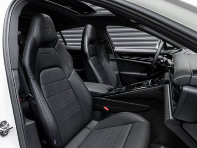 2025 Porsche Panamera Panamera